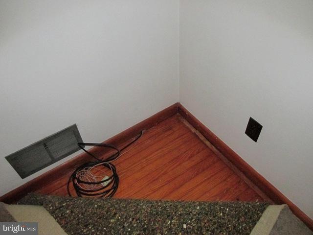 1380 Mapledale Road Elizabethtown, PA 17022 - Photo 9 of 43