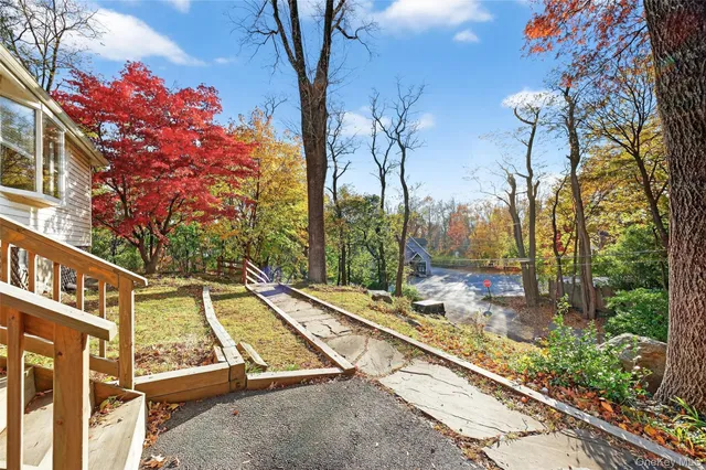 $539,000 | 3 Crosshill Road, Mahopac, NY 10541