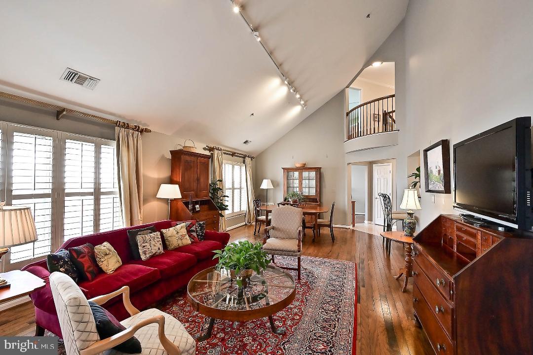 11775 Stratford House Place, Unit 410 Reston, VA 20190 - Photo 6 of 16