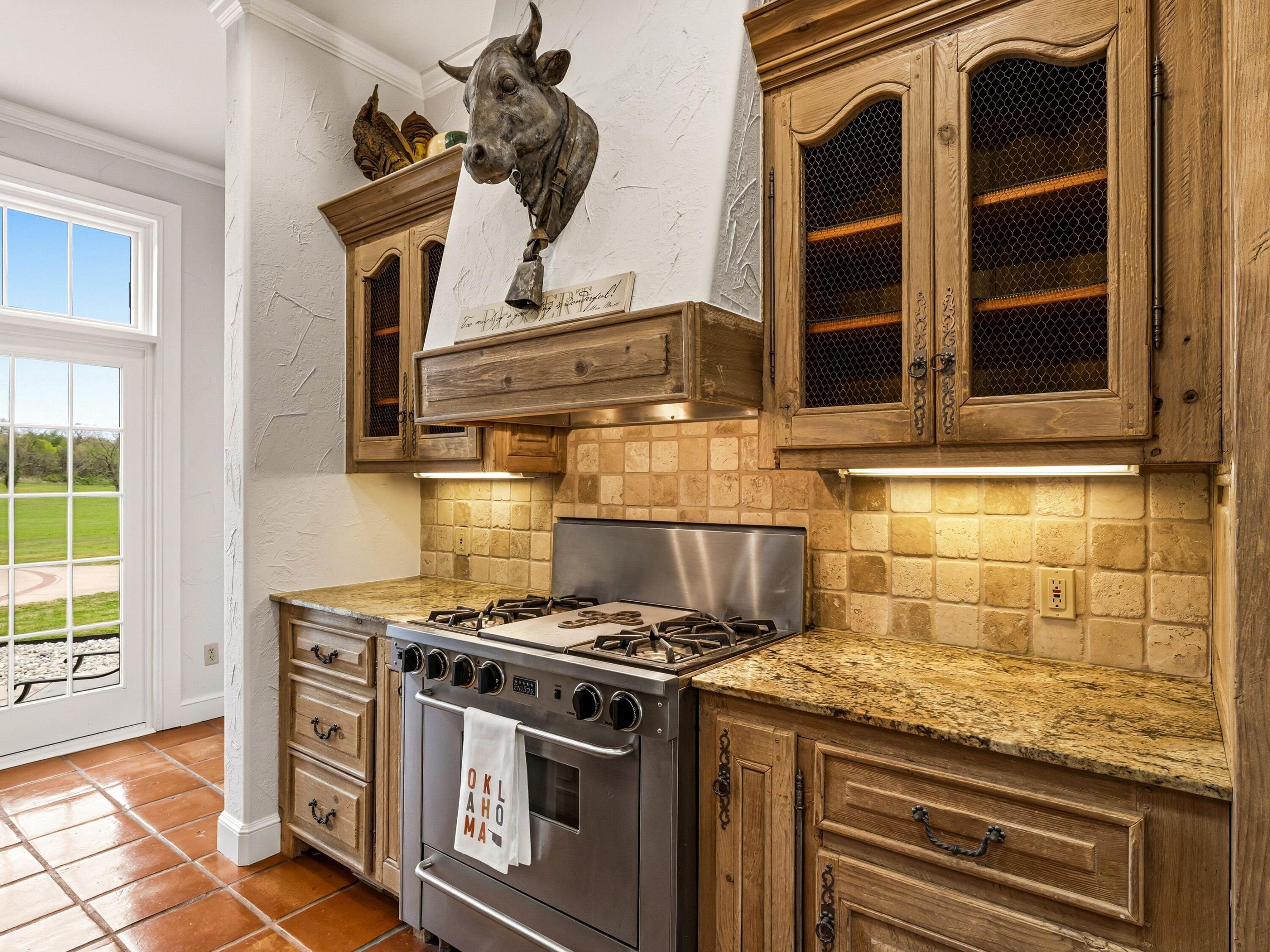 33021 South 625 Road Grove, OK 74344 - Photo 14 of 50 Gallery Image 14