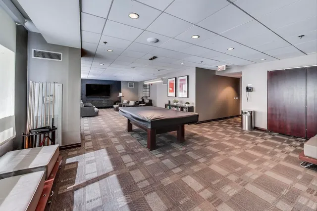 $2,499 | 33 West Ontario Street, Unit 46C, Chicago, IL 60654