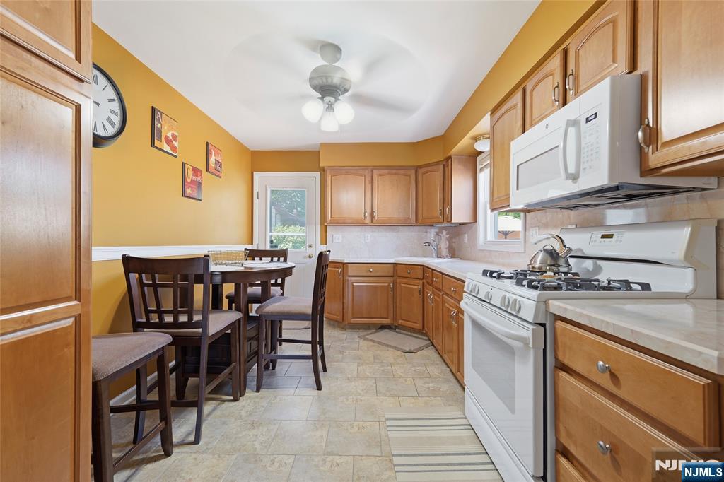 29 Corsi Road Bloomfield, NJ 07003 - Photo 10 of 31