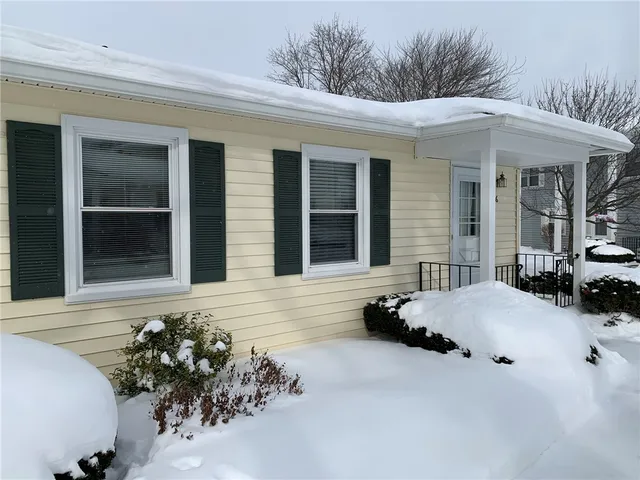$1,750 | 26 Heron Way North, Perinton, NY 14450