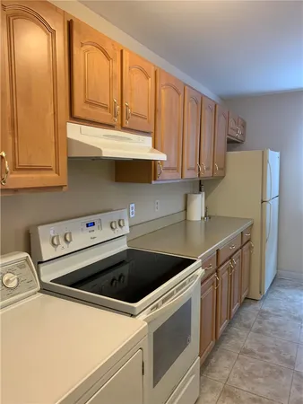 $1,750 | 26 Heron Way North, Perinton, NY 14450