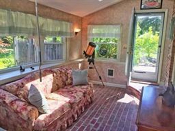 311 Moosehill Road Walpole, MA 02032 - Photo 23 of 29 Gallery Image 23