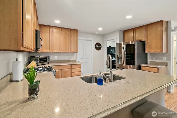 $1,099,950 | 6415 Silent Creek Avenue Southeast, Snoqualmie, WA 98065