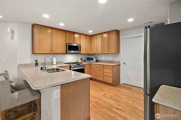 $1,099,950 | 6415 Silent Creek Avenue Southeast, Snoqualmie, WA 98065