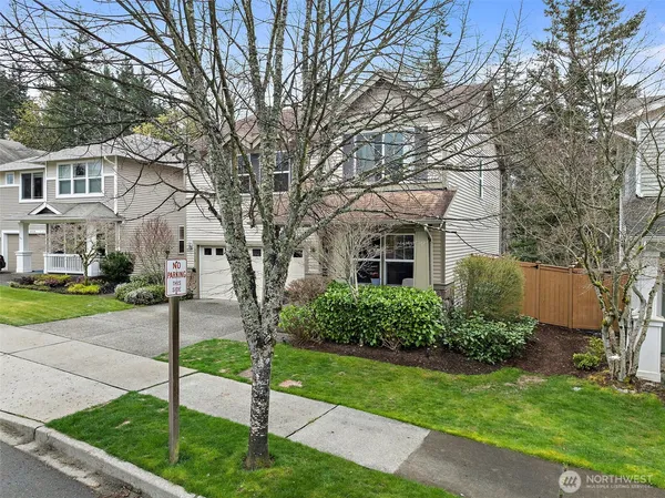 $1,099,950 | 6415 Silent Creek Avenue Southeast, Snoqualmie, WA 98065