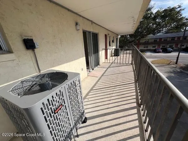 $1,100 | 442 Magnolia Avenue, Unit 22, Merritt Island, FL 32952
