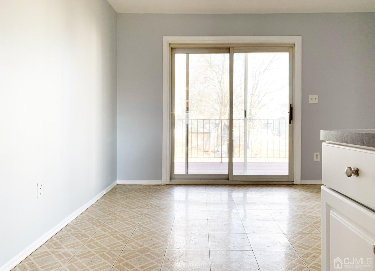 160 Evergreen Road, Unit 11B Edison, NJ 08837 - Photo 8 of 17 Gallery Image 8