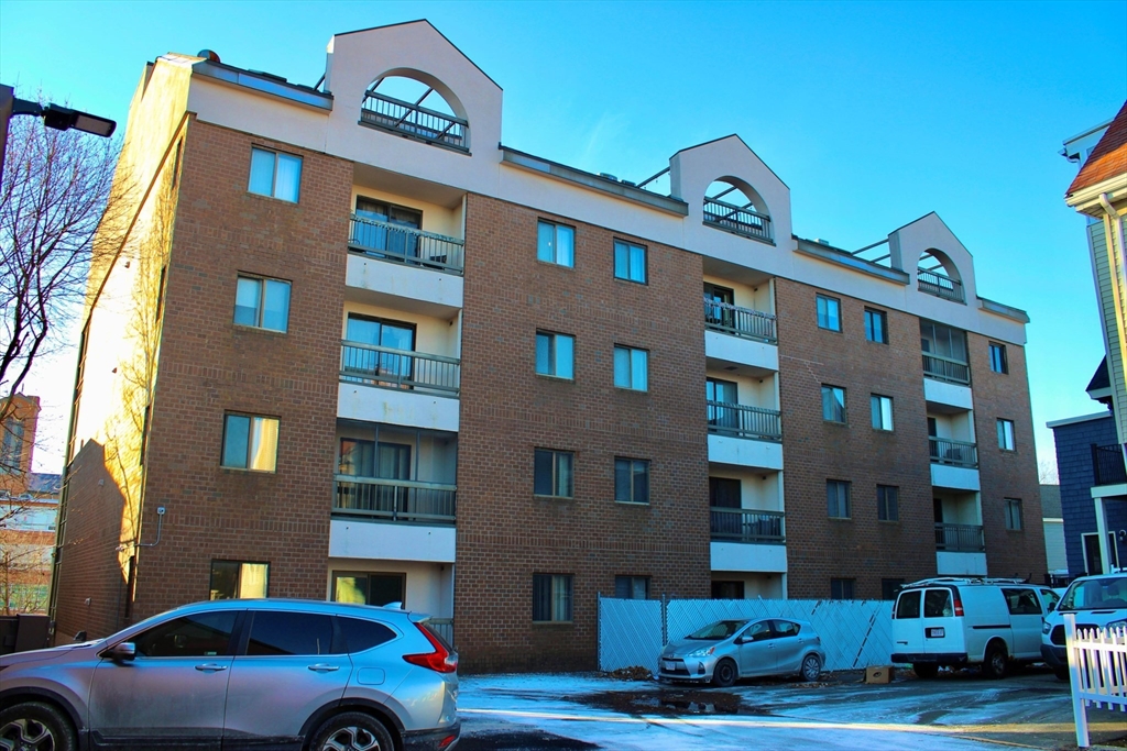 24 Corey Street, Unit 101 Everett, MA 02149 - Photo 2 of 32