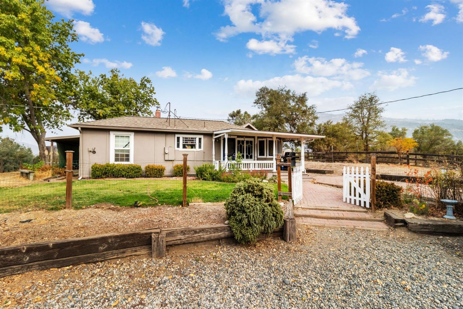 34497 Lodge Road Tollhouse, CA 93667 - Photo 6 of 30 Gallery Image 6