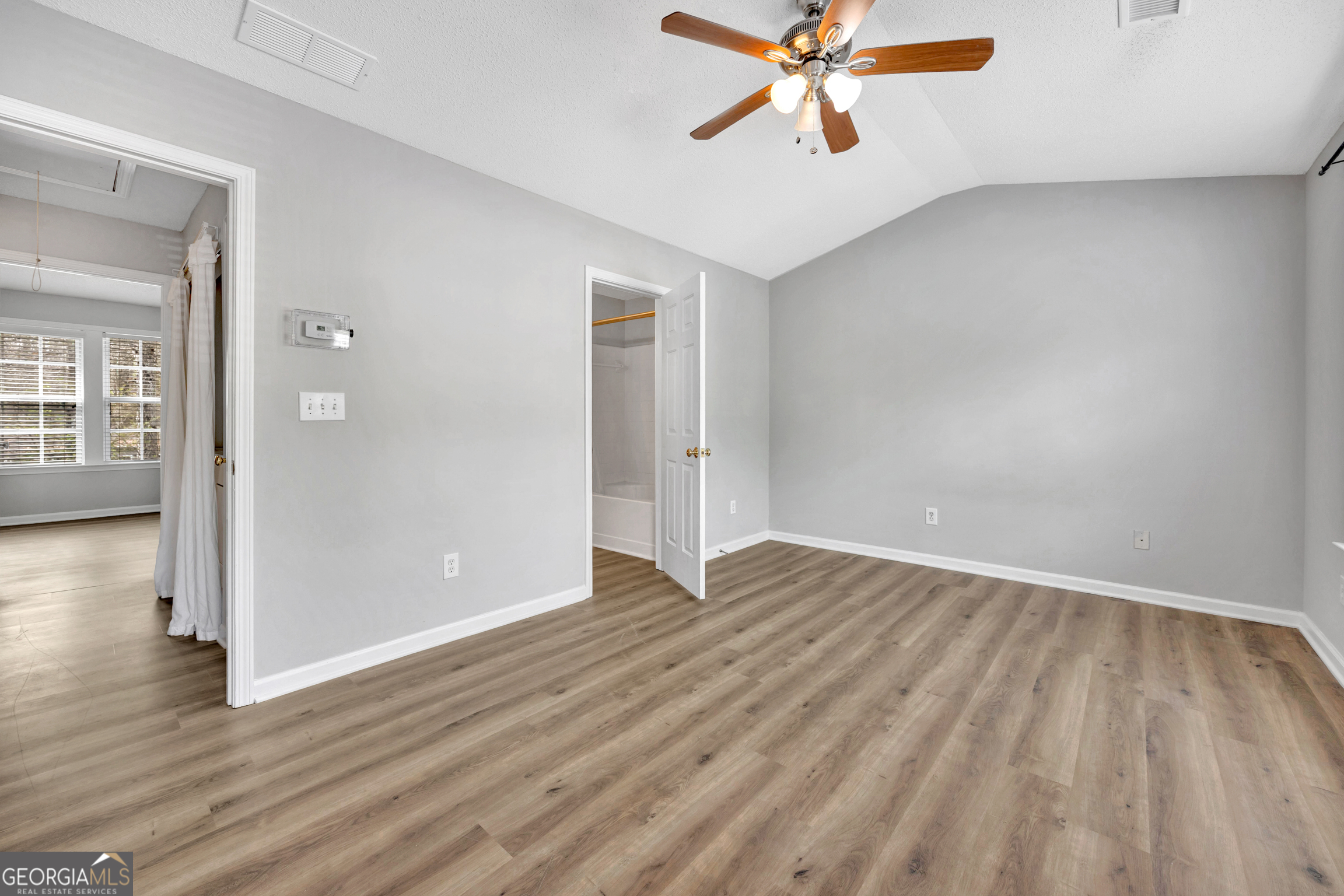 4147 Howell Park Road Duluth, GA 30096 - Photo 25 of 34