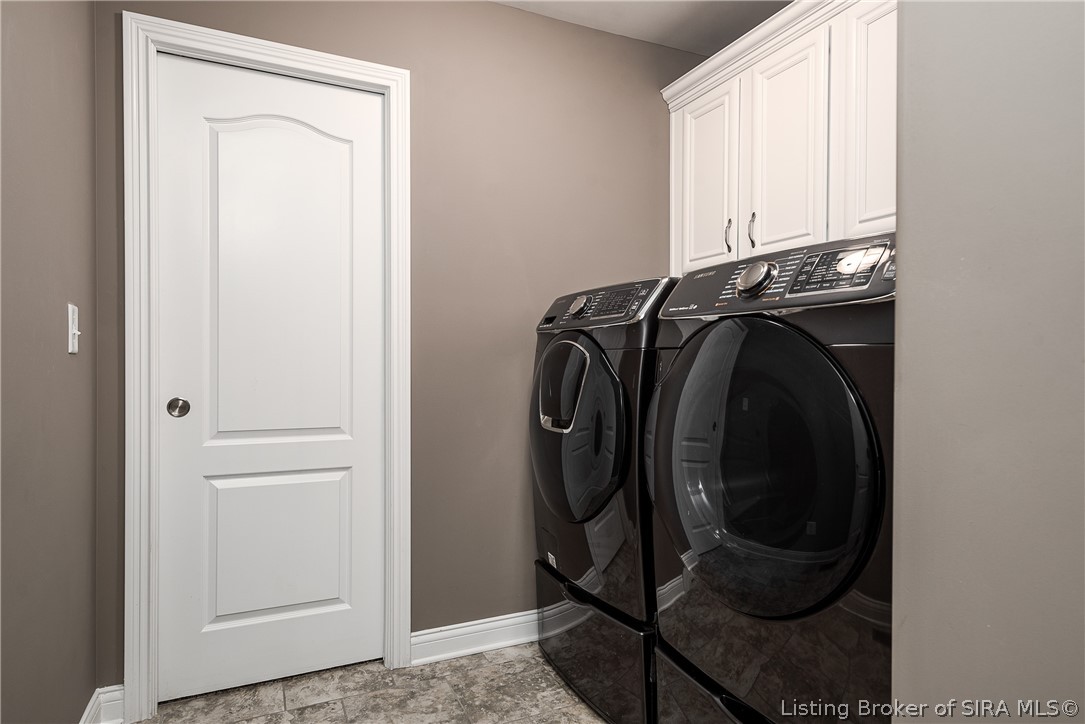 2015 Andres Way Floyds Knobs, IN 47119 - Photo 13 of 40