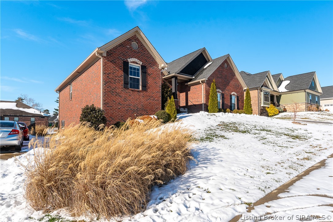 2015 Andres Way Floyds Knobs, IN 47119 - Photo 2 of 40