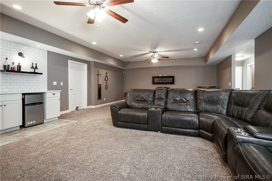 2015 Andres Way Floyds Knobs, IN 47119 - Photo 27 of 40