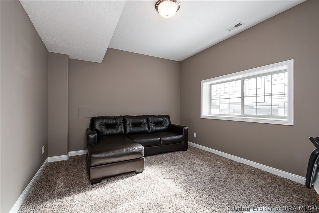 2015 Andres Way Floyds Knobs, IN 47119 - Photo 29 of 40