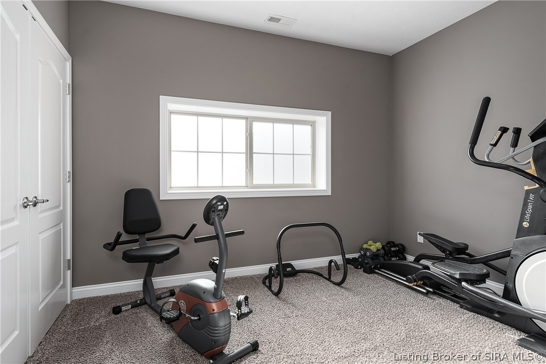 2015 Andres Way Floyds Knobs, IN 47119 - Photo 32 of 40