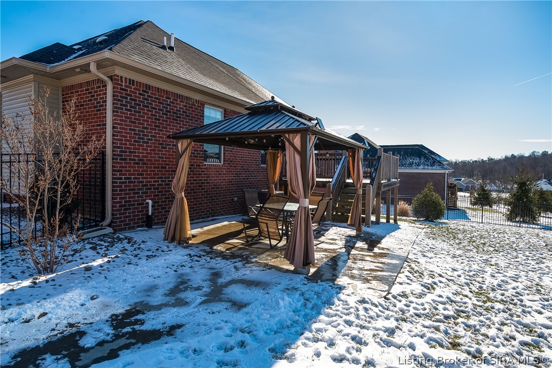 2015 Andres Way Floyds Knobs, IN 47119 - Photo 35 of 40