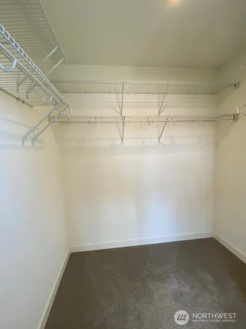 $4,600 | 811 Northwest 50th Street, Seattle, WA 98107