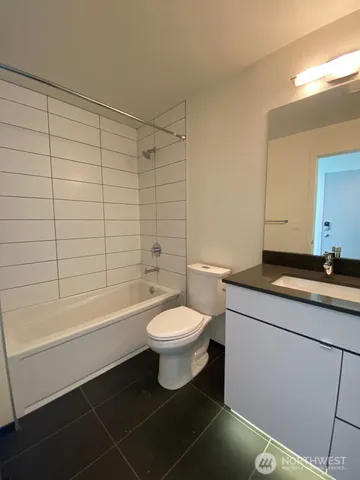 $4,600 | 811 Northwest 50th Street, Seattle, WA 98107