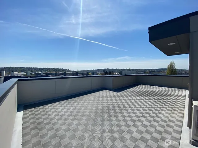 $4,600 | 811 Northwest 50th Street, Seattle, WA 98107