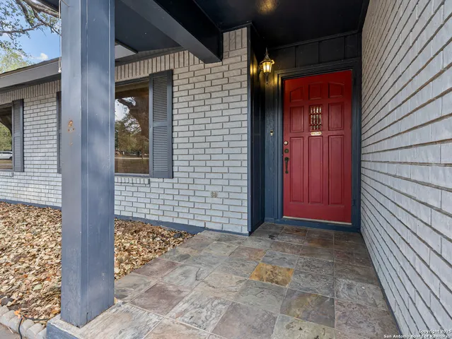 $2,300 | 22 Sunrise Drive, Pleasanton, TX 78064