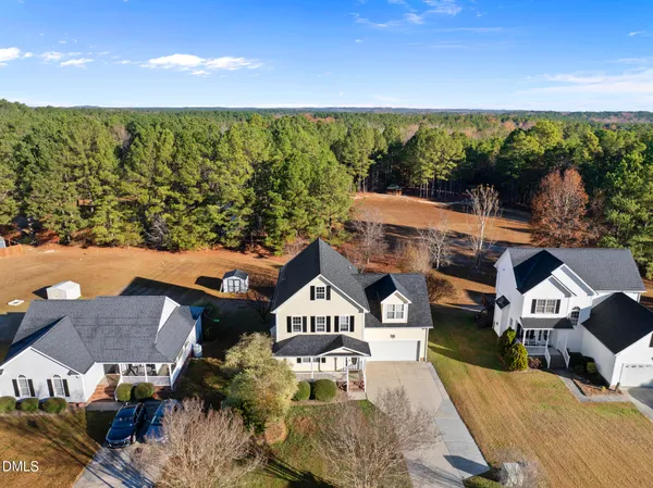 a house view with a outdoor space