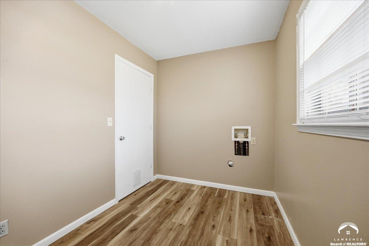 2127 Rhode Island Street Lawrence, KS 66046 - Photo 13 of 25