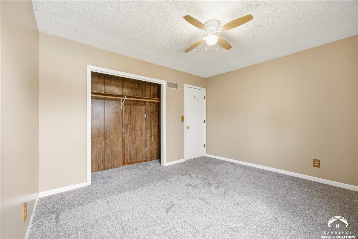 2127 Rhode Island Street Lawrence, KS 66046 - Photo 16 of 25