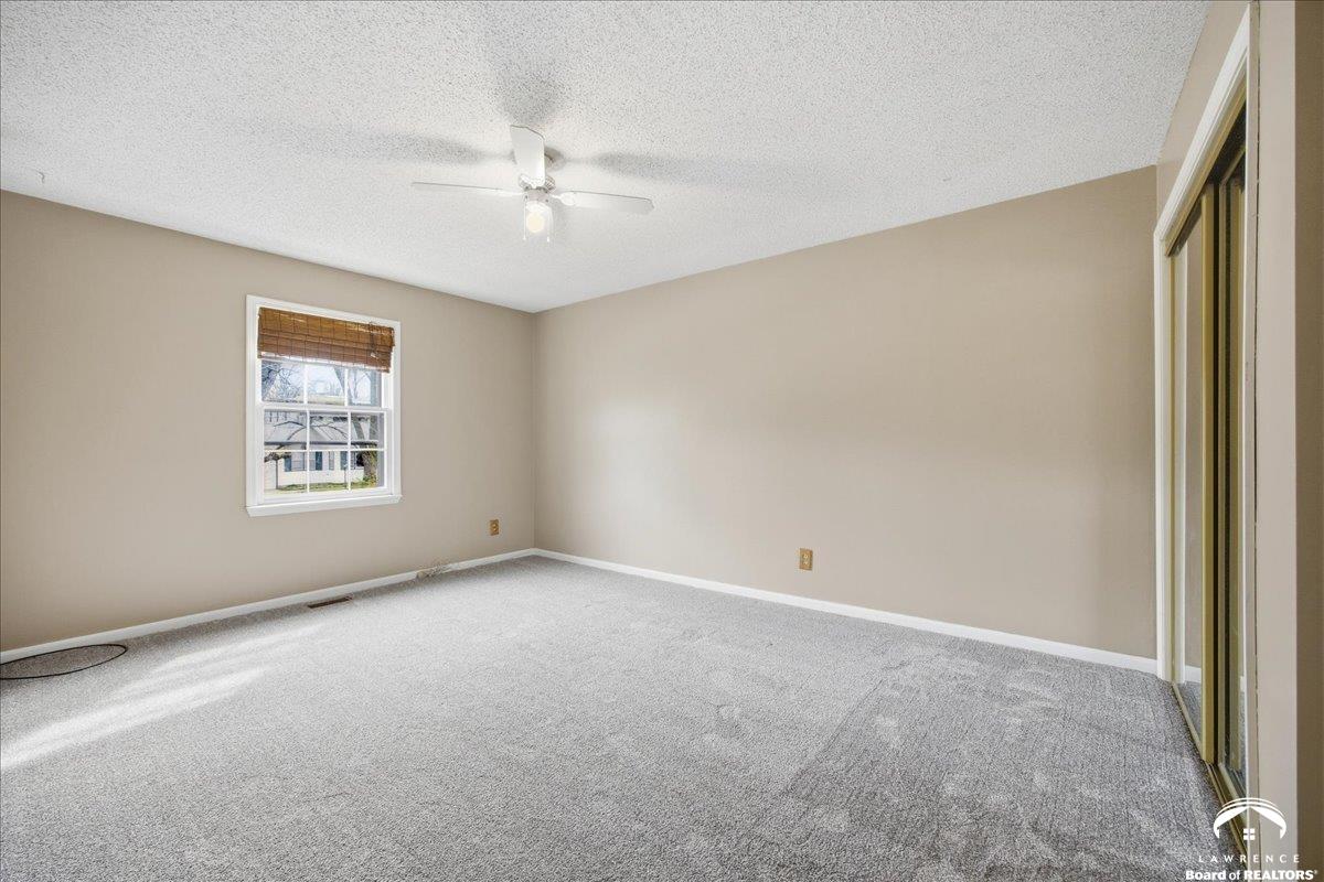 2127 Rhode Island Street Lawrence, KS 66046 - Photo 19 of 25