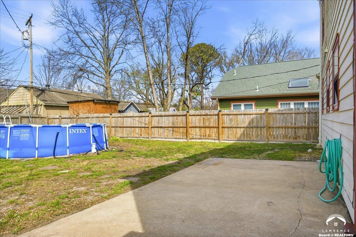 2127 Rhode Island Street Lawrence, KS 66046 - Photo 25 of 25