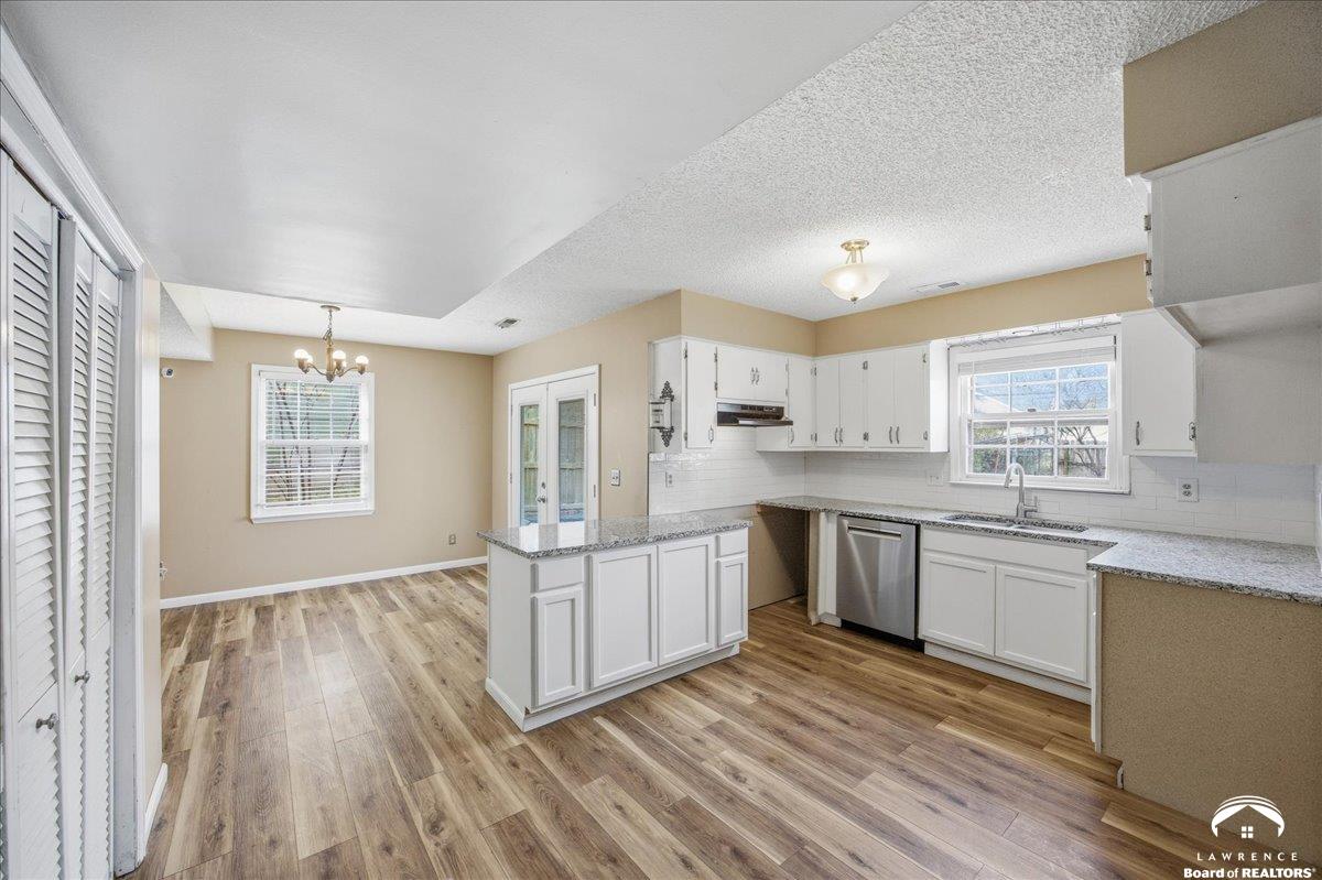 2127 Rhode Island Street Lawrence, KS 66046 - Photo 9 of 25