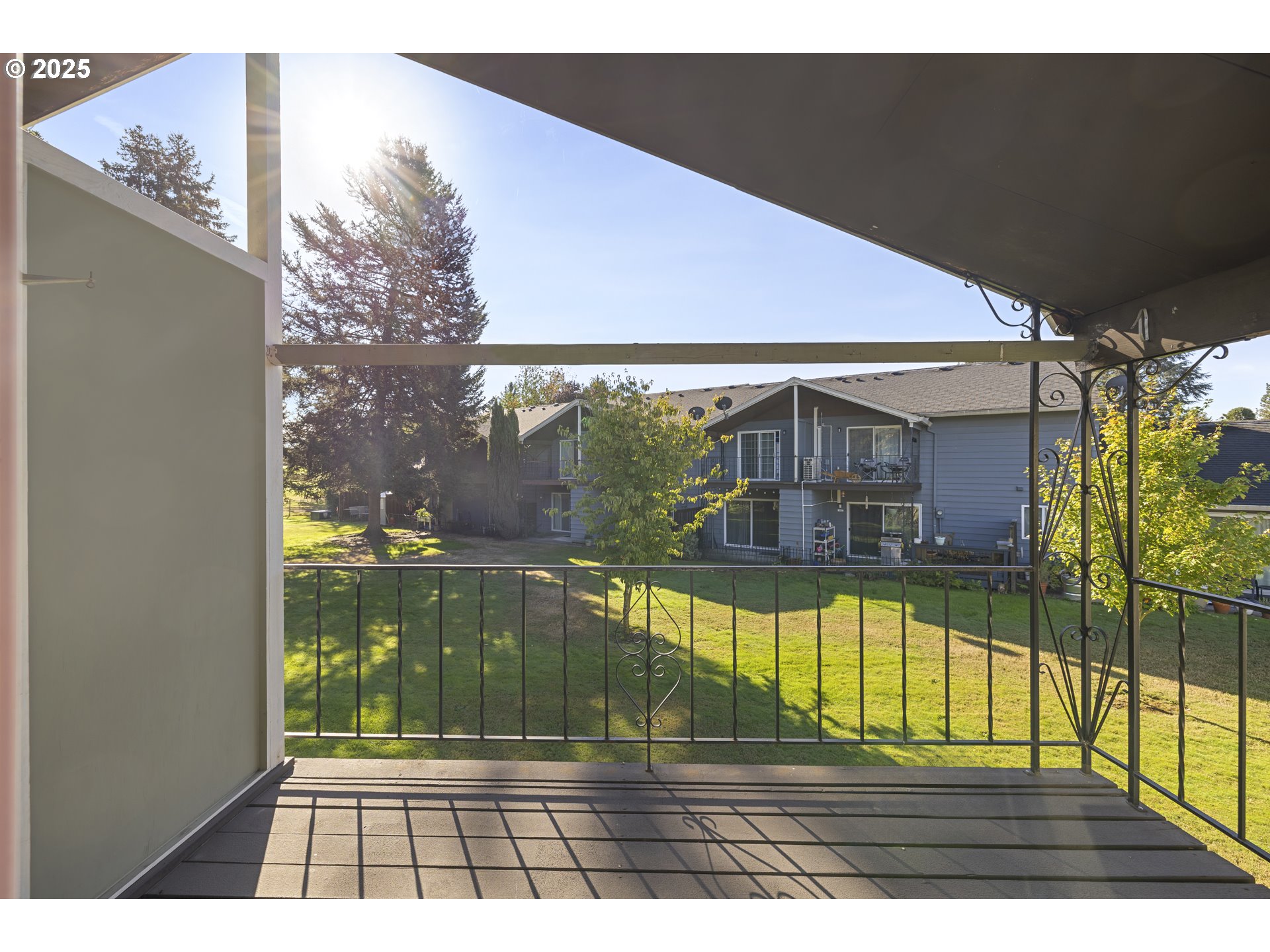 1418 Northeast Hogan Drive Gresham, OR 97030 - Photo 20 of 43 a view of swimming pool with seating space