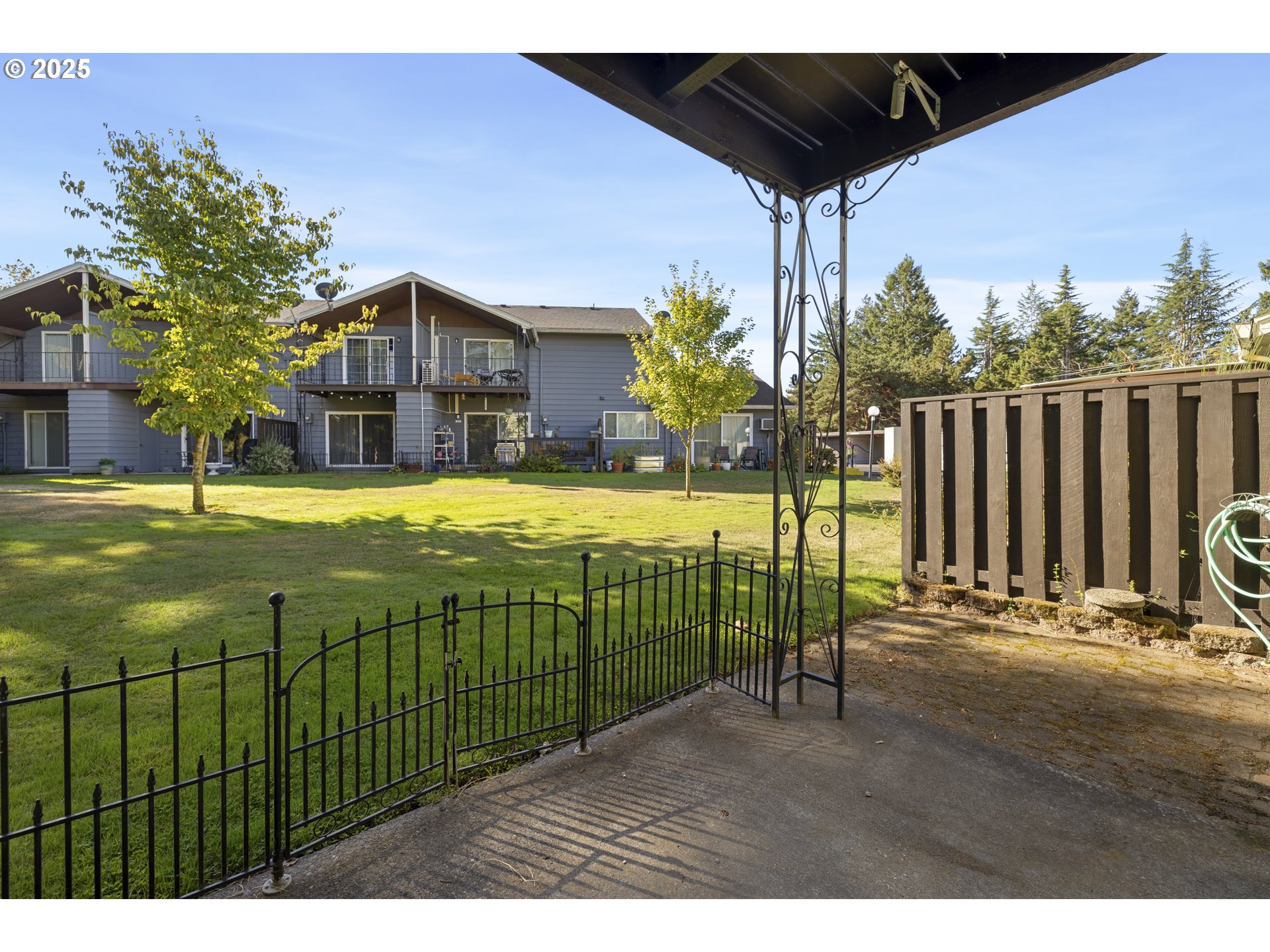 1418 Northeast Hogan Drive Gresham, OR 97030 - Photo 33 of 43 a view of a garden with an outdoor space