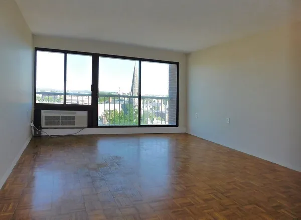 $2,950 | 1105 Massachusetts Avenue, Unit 9D, Cambridge, MA 02138