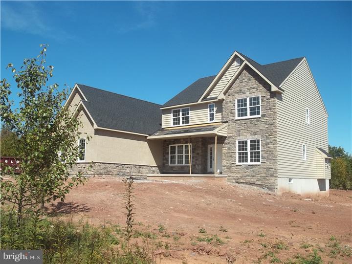547 Hoffman Road Harleysville, PA 19438 - Photo 2 of 10 Gallery Image 2