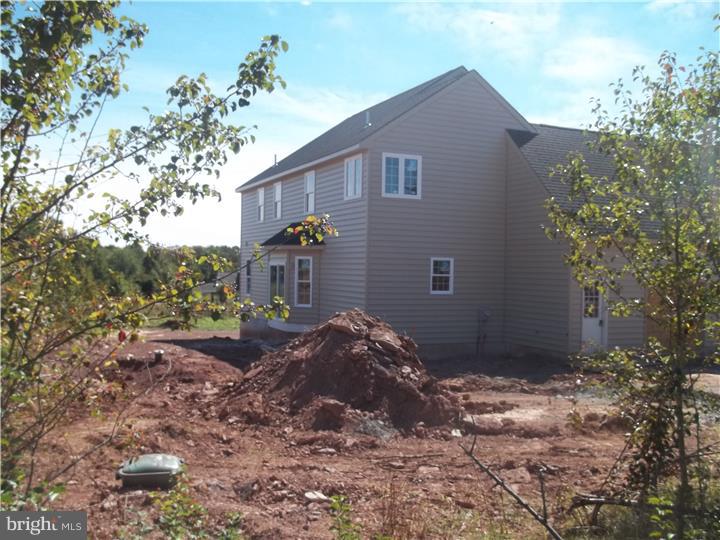 547 Hoffman Road Harleysville, PA 19438 - Photo 5 of 10 Gallery Image 5
