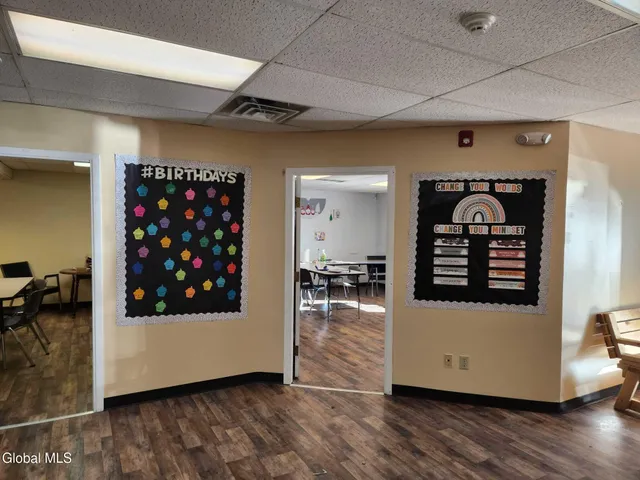 $12 | 743 Columbia Turnpike, Unit 4, East Greenbush, NY 12061