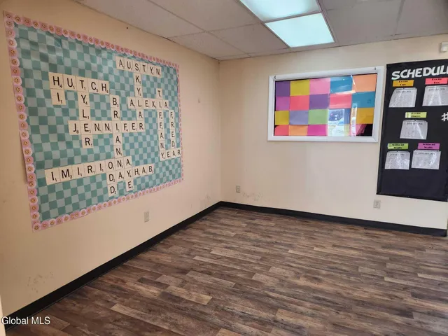 $12 | 743 Columbia Turnpike, Unit 4, East Greenbush, NY 12061