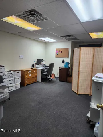 $12 | 743 Columbia Turnpike, Unit 4, East Greenbush, NY 12061