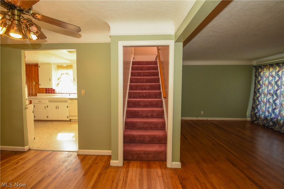 4190 Verona Road Cleveland, OH 44121 - Photo 8 of 29