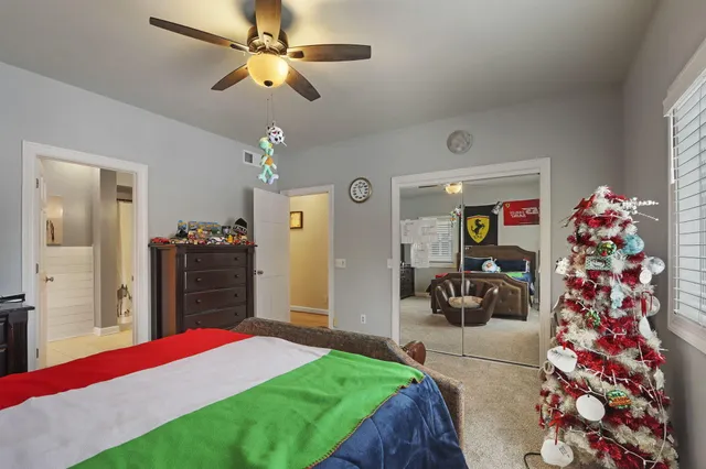 $769,900 | 3223 13th Place, Kenosha, WI 53144