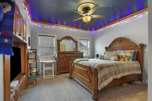 $769,900 | 3223 13th Place, Kenosha, WI 53144