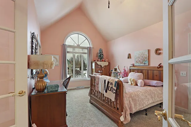 $769,900 | 3223 13th Place, Kenosha, WI 53144