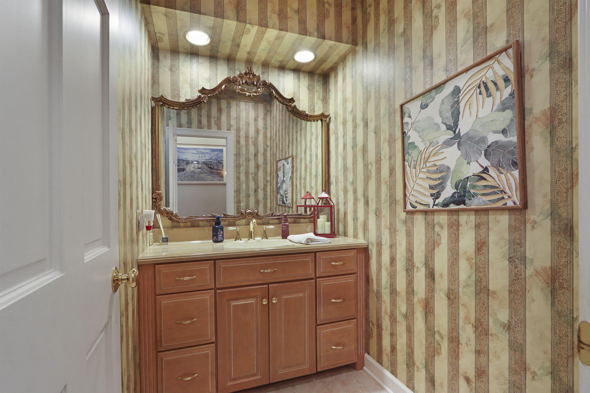 3223 13th Place Kenosha, WI 53144 - Photo 20 of 39 20-web-or-mls-3223 13th Pl - 16