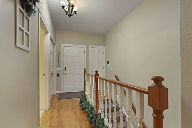 $769,900 | 3223 13th Place, Kenosha, WI 53144