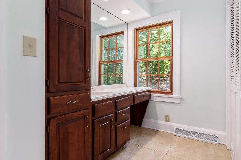 2716 Spring Creek Road Rockford, IL 61107 - Photo 49 of 76