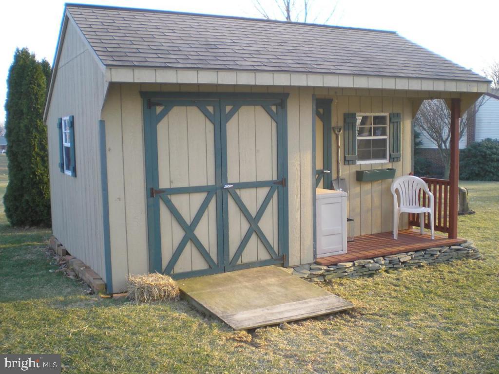 308 Glen View Circle Lititz, PA 17543 - Photo 14 of 14