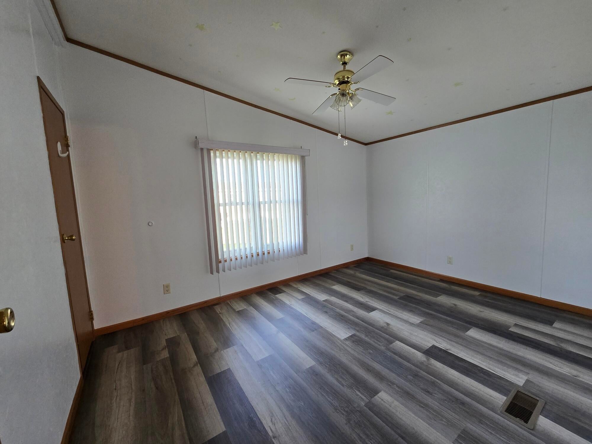 147 Brenda Drive Cheboygan, MI 49721 - Photo 9 of 14 Bdrm 3